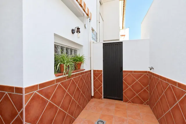 ¡tu nuevo hogar con dos patios, 2 dormitorios y aire por conductos! — 34