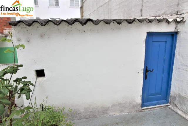 CASA CERCA DEL CENTRO — 8