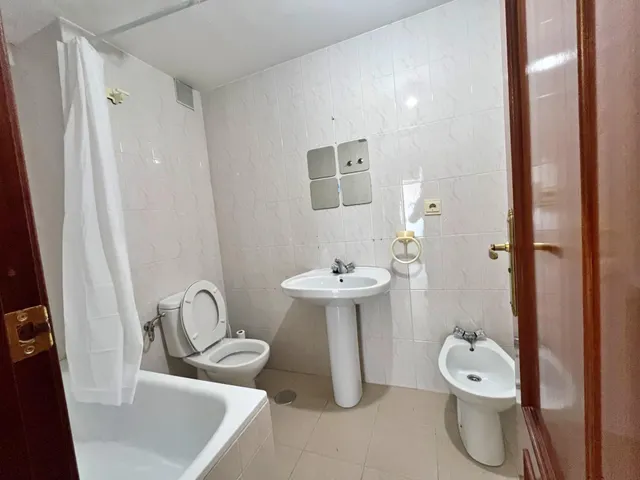 Apartamento de 1 dormitorio con terraza junto a la Universidad – El Ejido — 13