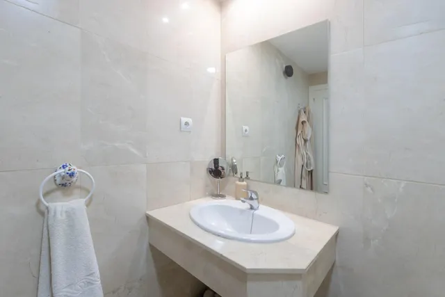 Piso reformado Perchel Sur — 25