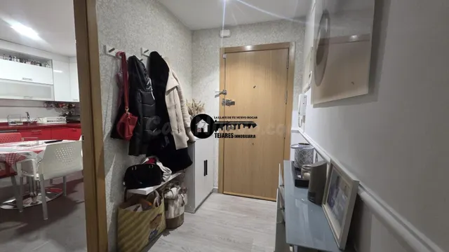INMOBILIARIA TEJARES VENDE ESTUPENDO PISO (VPO) CON GARAJE Y - foto 2