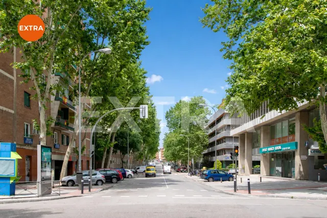 87 m2 exteriores junto a Orense, con propuesta de redistribución a 2 dormitorios y 2 baños — 14