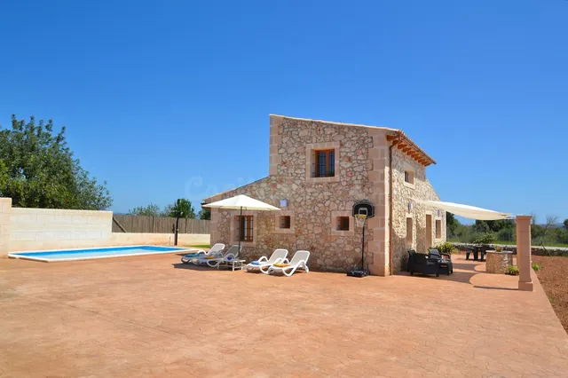 Encantadora finca con piscina en alquiler de temporada en Ll - foto 3
