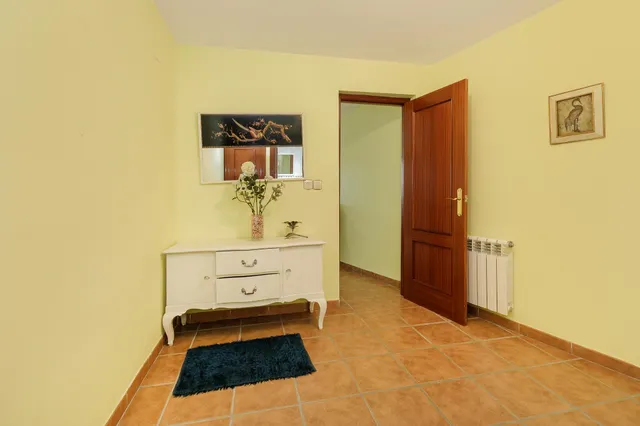 Magnífico adosado con apartamento independiente en Bola de Oro, Granada — 35