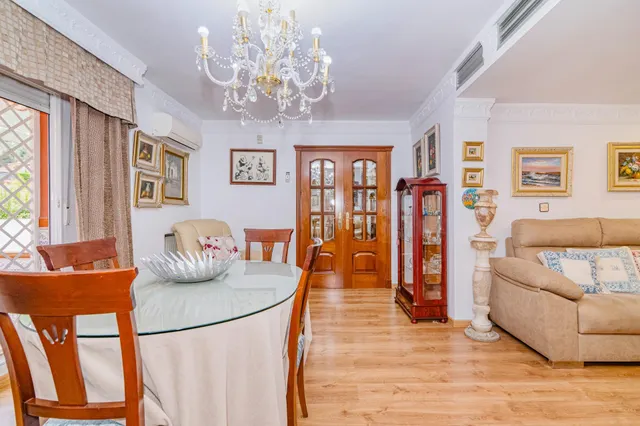 Espectacular casa en bola de oro — 6