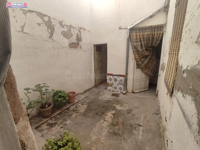 Casa a reformar sobre parcela de 140m2 y fachada de 14 m ubi - foto 5