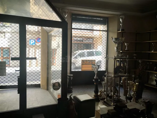 ALQUILER DE LOCAL COMERCIAL - foto 3