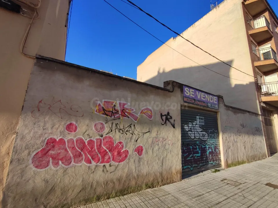 SOLAR URBANO EN ZONA DE SAN CRISPIN