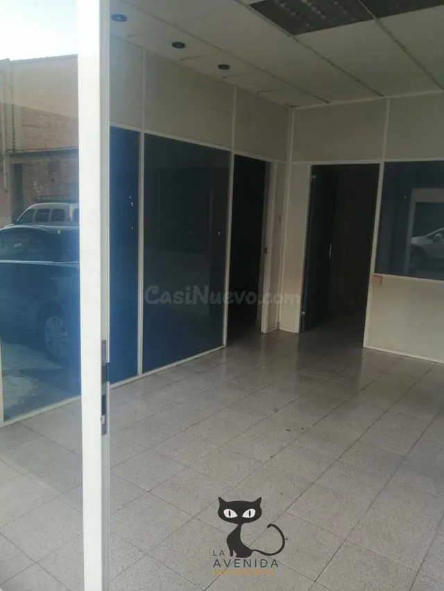 Local comercial 211m² en alquiler - Massanassa