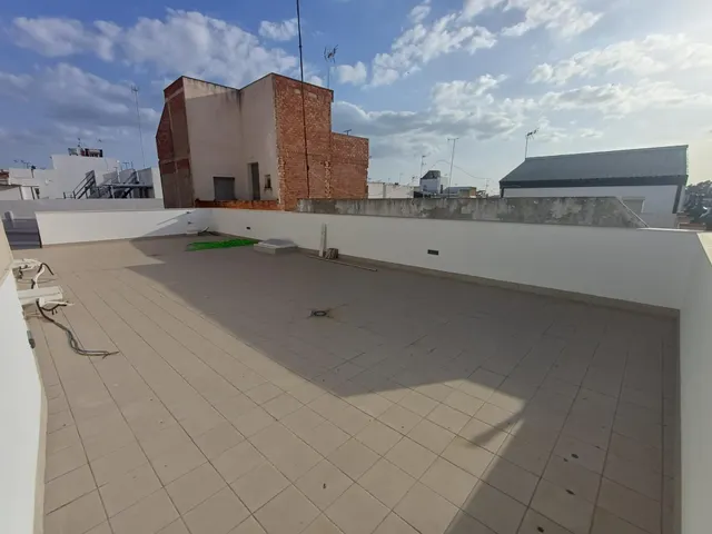En venta casa de planta baja en La Puebla del Río — 12
