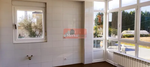 SE VENDEN CHALETS INDEPENDIENTES DE OBRA NUEVA  Y CON FINCA CERRADA DE 650M2 CERCANO A LUGO — 6