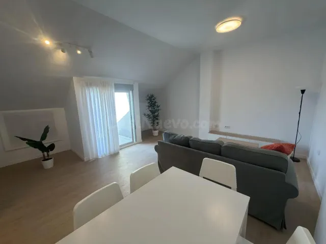 ÁTICO DÚPLEX con encanto, amplitud y terraza privada en LORQ - foto 2