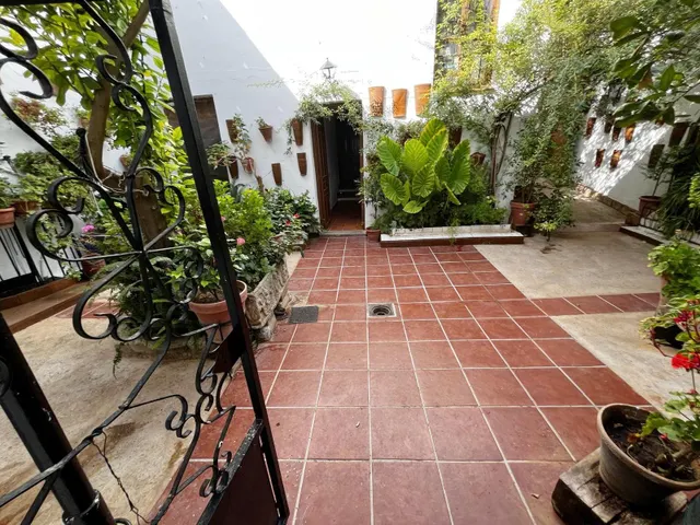 Espectacular casa en Almodovar del Rio — 43