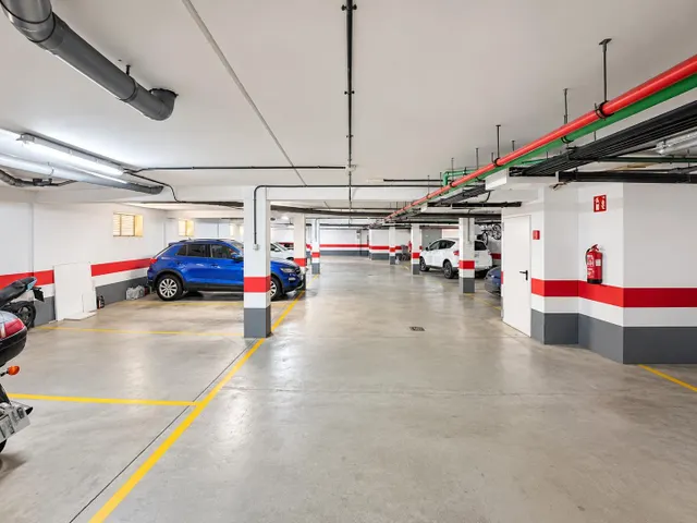 Piso 3 dormitorios con patio, suite y 2 plazas de garajes en Telde — 21