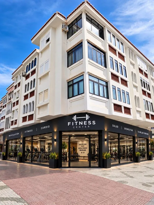 Exclusivo local comercial de 391,46 m2 en pleno centro de Al