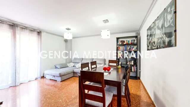 Piso a la venta con garaje y trastero en Alfafar — 3