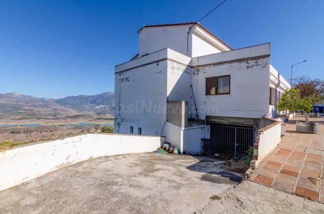 Edificio La Viñuela - foto 3