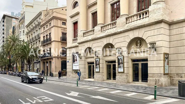 Piso 5 habitaciones 270m² en venta - Centro - Sant Francesc — 12