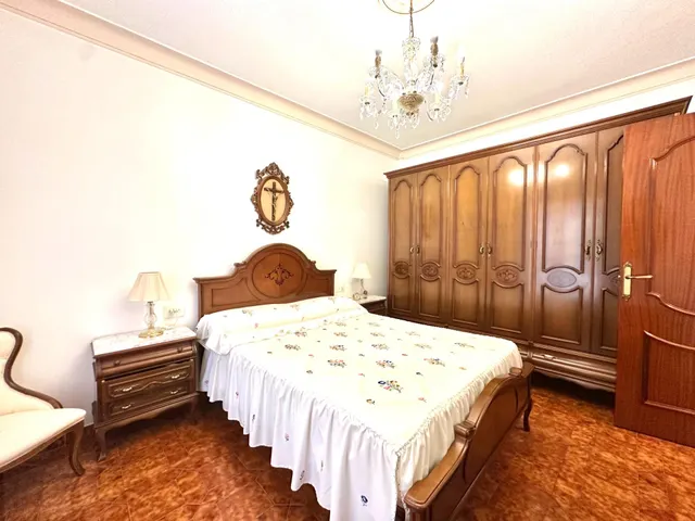 COQUETO CHALET A UN PASO DE LA CIUDAD! — 19