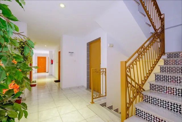 Apartamento 1 habitación 44m² en venta - Estacion de autobuses — 37