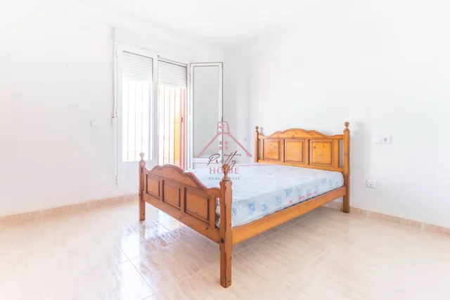Triplex para vivir todo el año zona céntrica — 13
