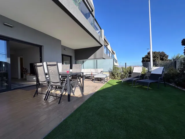 Apartamento de obra nueva soleado