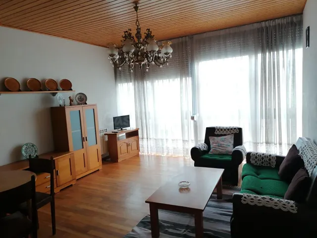 Exclusiva Casa en el Corazón de Trives: Oportunidad Única pa - foto 2