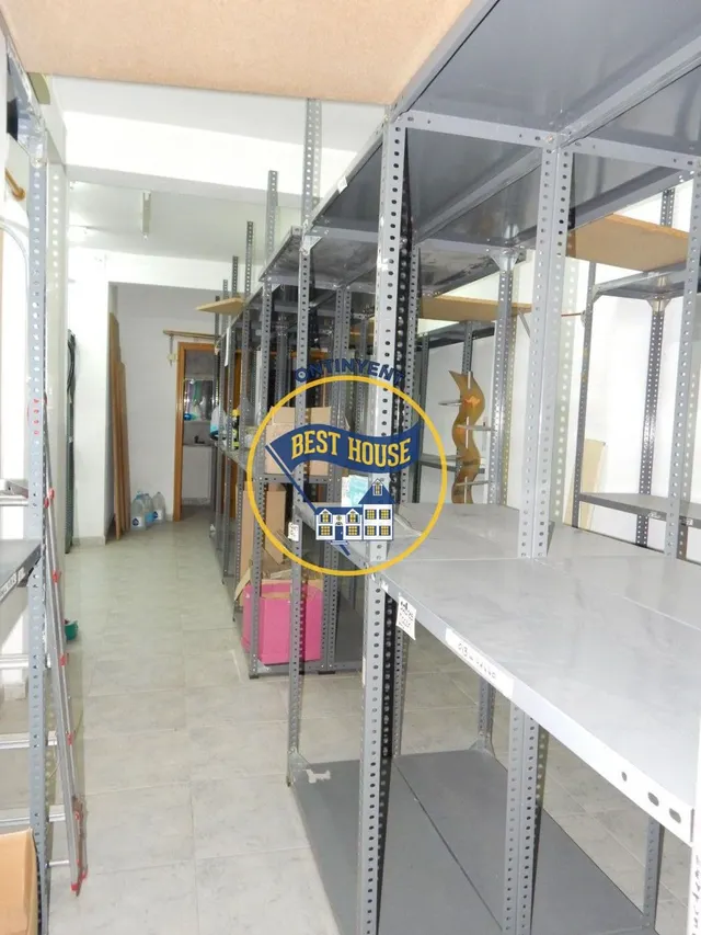 EXCELENTE LOCAL COMERCIAL POR TAMAÑO Y UBICACIÓN EN ONTINYENT. — 20