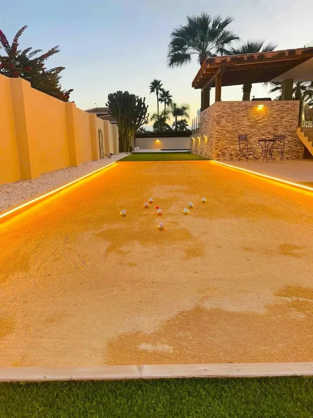 Villa 4 habitaciones 350m² en venta - Pueblo — 50