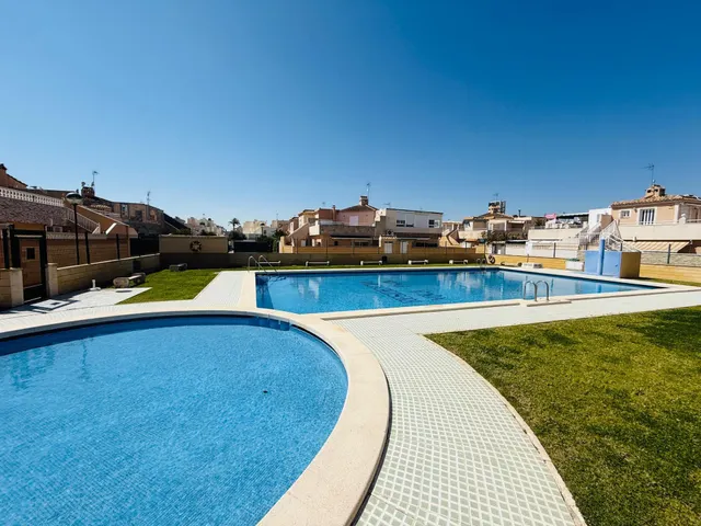 Casa 3 habitaciones 120m² en venta - Carrefour — 37