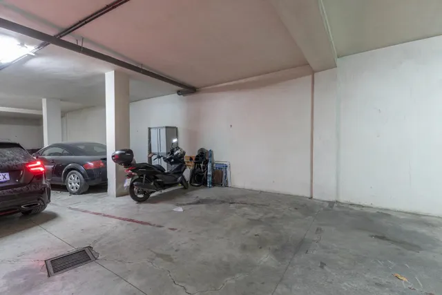Piso de 2 dormitorios con garaje, Maracena — 21
