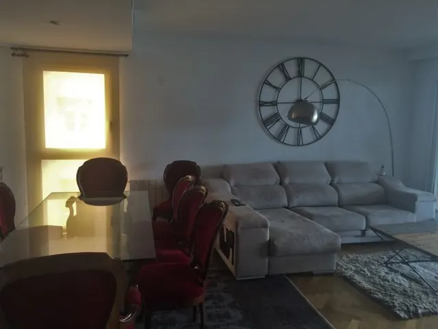 Espectacular Piso en Paseo Marítimo — 5
