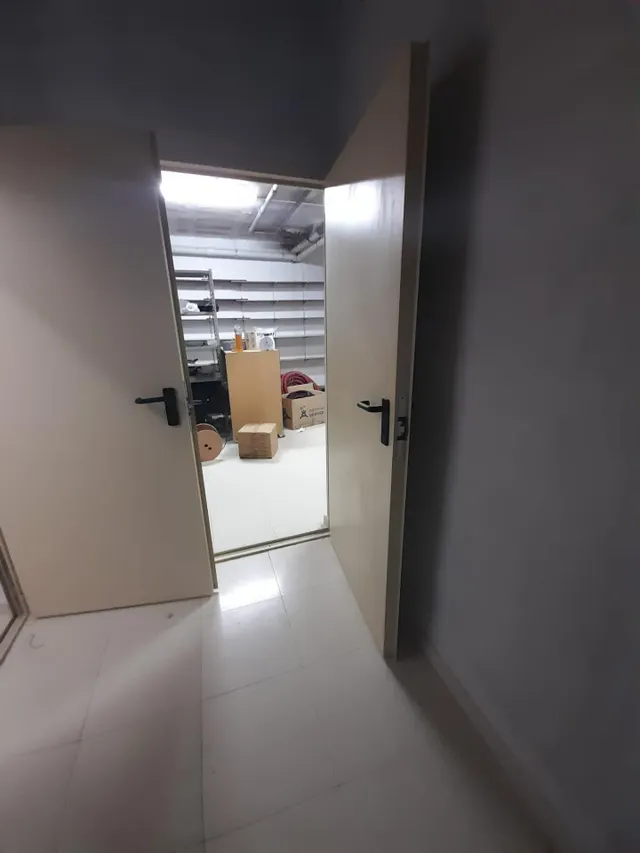 Local comercial 169m² en venta - Los Castillejos-La Trinidad — 19