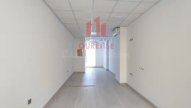 LOCAL ACONDICIONADO CERCA DE LOS ANTIGUOS JUZGADOS DE OURENS - foto 2