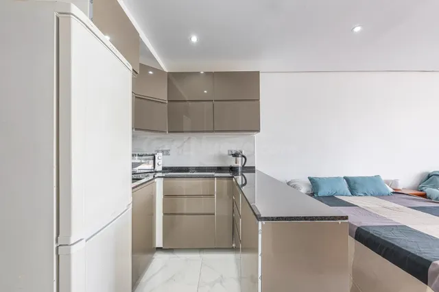 Estudio en venta en Fuengirola zona Santa Amalia - foto 3