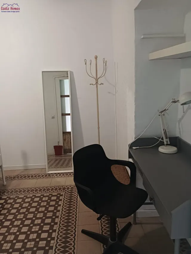 Preciosa vivienda en pleno centro, a escasos metros de plaza San Antonio — 13