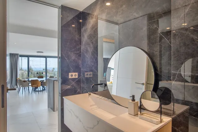 Chalet 7 habitaciones 669m² en venta - Marbella — 12