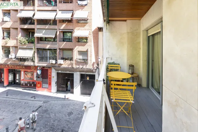 ✨ EXCLUSIVA VIVIENDA REFORMADA EN PLAZA MARIANA PINEDA — 10