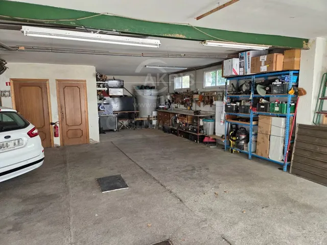 Chalet Independiente en Olias Del Rey — 38