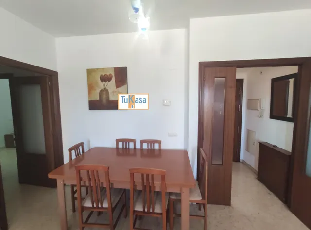 Piso Trabajadores temporales en zona Montesol, Cáceres — 21