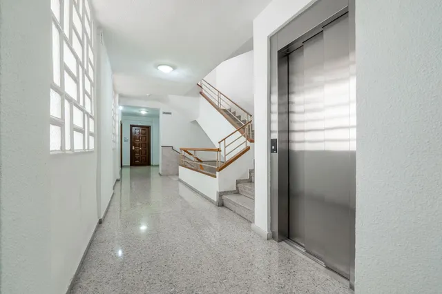 Ideal inversión junto a Ciencias — 26