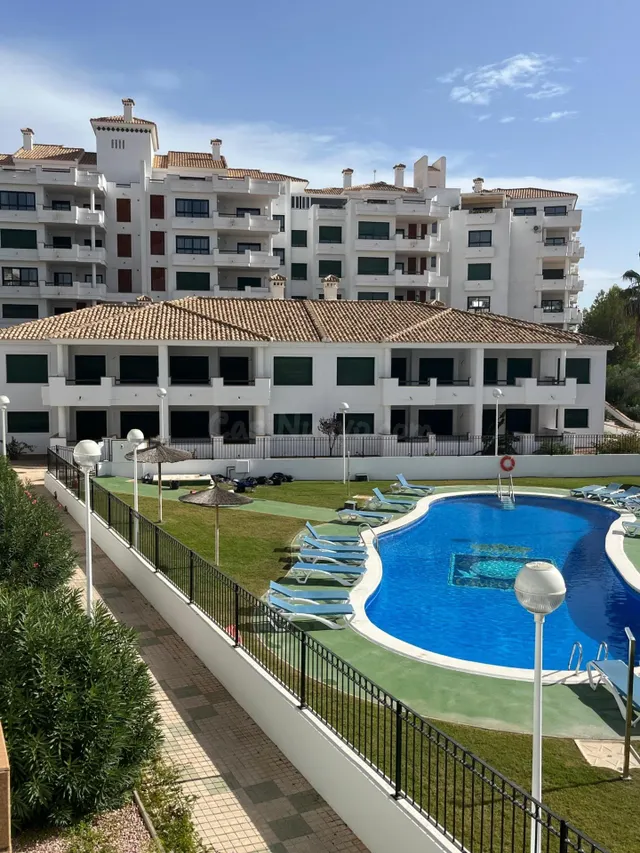 Tu Hogar de Ensueño en Lomas de Campoamor – Lujo, Comodidad  - foto 2