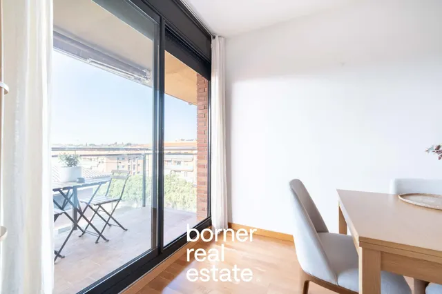 Ático dúplex con gran terraza, piscina y parking en Coll Favà. — 12