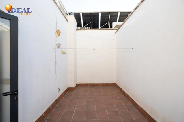 Casa exclusiva junto a Acera del Darro. Pleno centro de Granada. Seminueva y con ascensor propio — 38