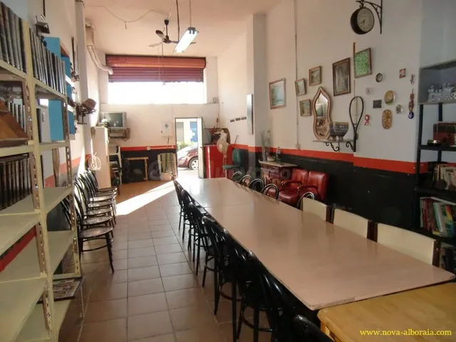 Local comercial 77m² en alquiler - Paseo aragón - foto 2