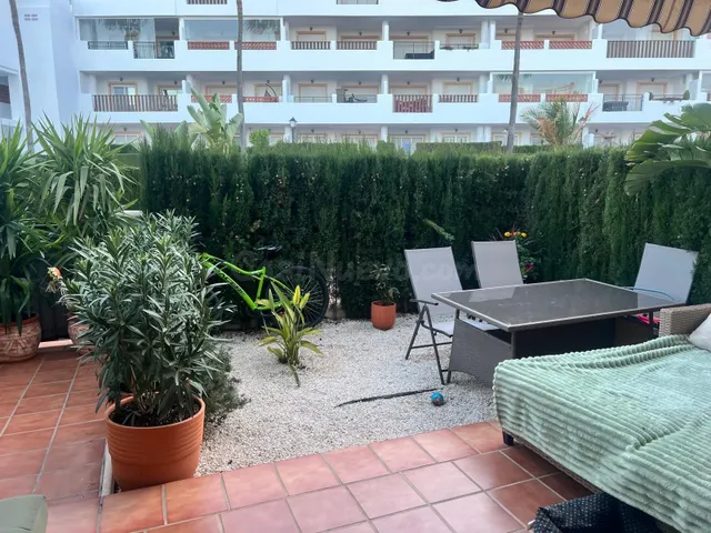 MAGNIFICA VIVIENDA EN PLANTA BAJA CON PISCINA COMUNITARIA, I - foto 2
