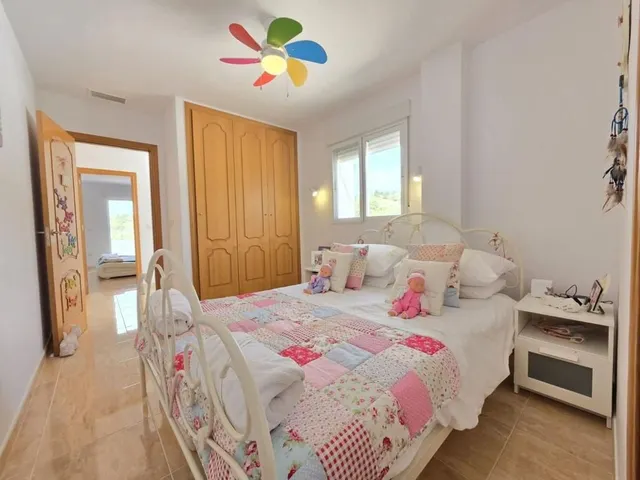 Casa 3 habitaciones 263m² en venta - Comunidad valenciana — 23