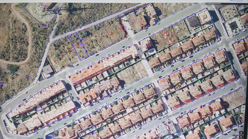 PARCELA EN CIUDAD JARDIN