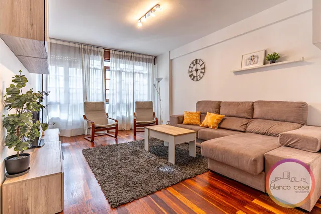✨ ¡AMPLIO PISO de 4 DORMITORIOS con TERRAZA EN PLENO CENTRO 