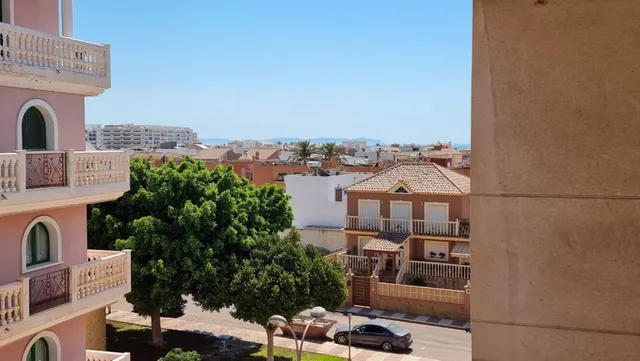 Piso en las salinas — 12